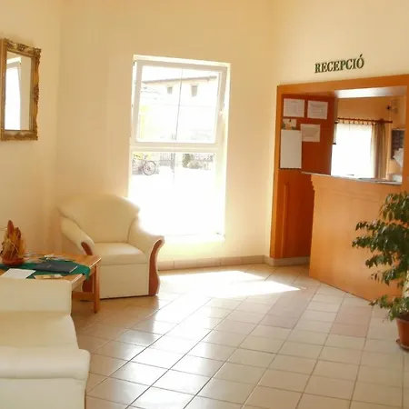 فندق Strand Bogács